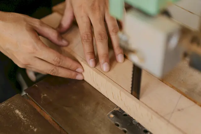 Suelos de tarima instalados por OBRAMED